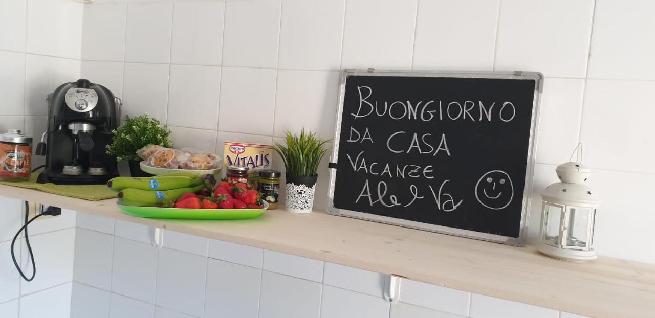 Casa Vacanze Ale&Va Alezio Bagian luar foto